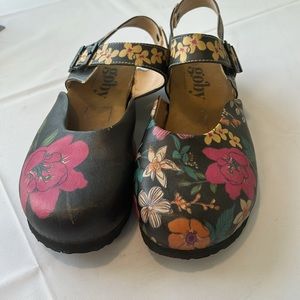 Unique Goby Mary Jane sandals with pink flower design, cork sole, fun and funky.
